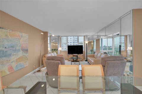 Condominio en venta en Hollywood, Florida, 2 dormitorios, 119.29 m2 № 964002 - foto 22