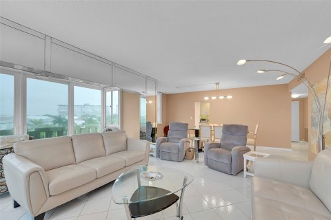 Condominio en venta en Hollywood, Florida, 2 dormitorios, 119.29 m2 № 964002 - foto 23