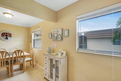 Condo in Delray Beach, Florida, 2 bedrooms  № 1222596 - photo 8