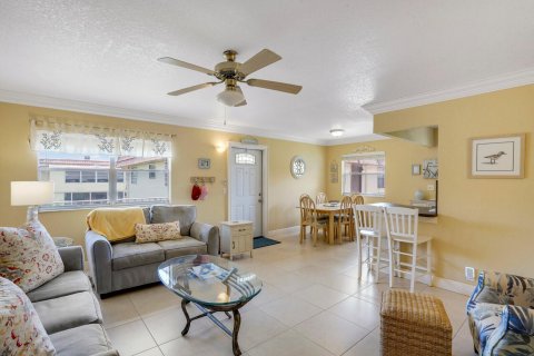 Condo in Delray Beach, Florida, 2 bedrooms  № 1222596 - photo 15