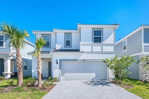 Casa en venta en Davenport, Florida, 7 dormitorios, 293.01 m2 № 1315096 - foto 1