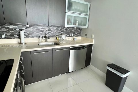 Condominio en venta en Miami, Florida, 2 dormitorios, 118.36 m2 № 1364109 - foto 8