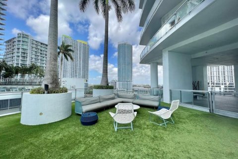 Copropriété à vendre à Miami, Floride: 2 chambres, 118.36 m2 № 1364109 - photo 24