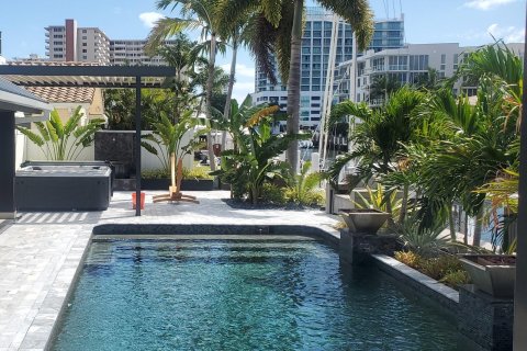 Casa en venta en Fort Lauderdale, Florida, 4 dormitorios, 312.89 m2 № 1118052 - foto 15