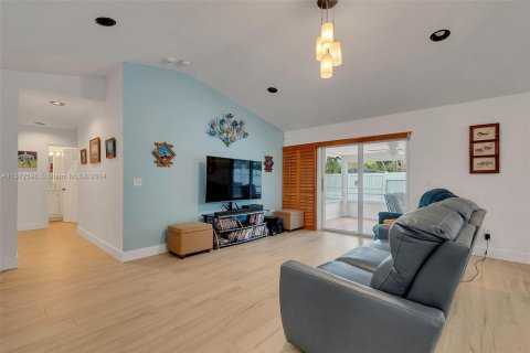 Casa en venta en Key Largo, Florida, 3 dormitorios, 130.81 m2 № 1132235 - foto 12