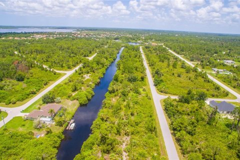 Terreno en venta en Port Charlotte, Florida № 1274415 - foto 6