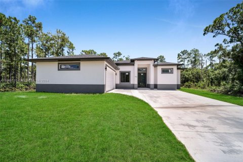 Casa en venta en Lehigh Acres, Florida, 3 dormitorios № 1330786 - foto 2