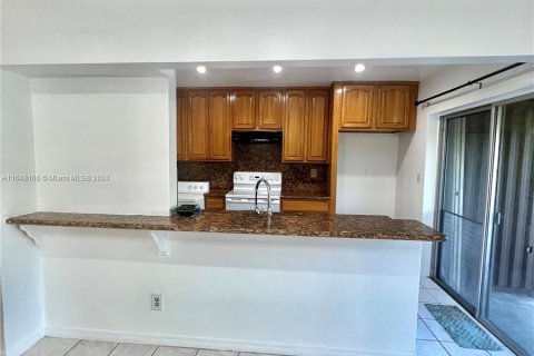 Casa en venta en Miami, Florida, 3 dormitorios, 113.81 m2 № 1330785 - foto 15