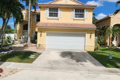 House in Pembroke Pines, Florida 4 bedrooms, 205.87 sq.m. № 1321628 - photo 8