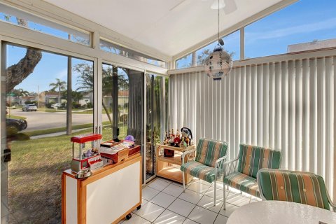 Villa ou maison à vendre à Delray Beach, Floride: 3 chambres, 137.77 m2 № 979159 - photo 26