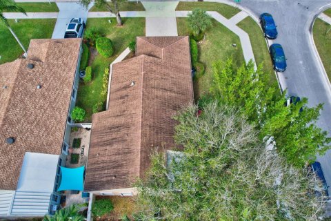 Villa ou maison à vendre à Delray Beach, Floride: 3 chambres, 137.77 m2 № 979159 - photo 3