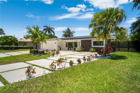 Villa ou maison à vendre à Lighthouse Point, Floride: 3 chambres, 203.83 m2 № 1226324 - photo 2