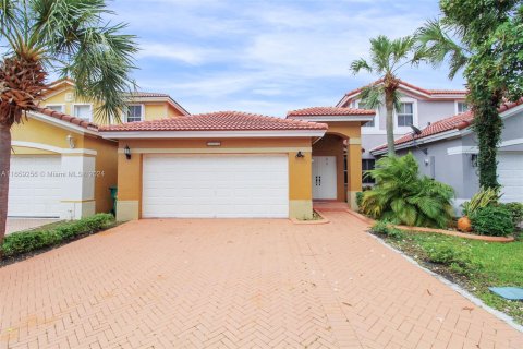 Adosado en venta en Miami, Florida, 3 dormitorios, 167.04 m2 № 1362763 - foto 26