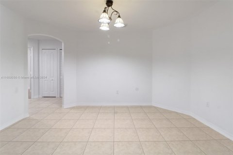 Townhouse in Miami, Florida 3 bedrooms, 167.04 sq.m. № 1362763 - photo 6