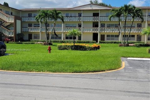 Condo in Boca Raton, Florida, 1 bedroom  № 1290663 - photo 14