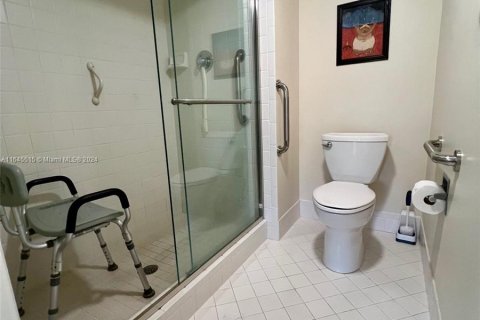 Copropriété à vendre à Pembroke Pines, Floride: 2 chambres, 100.52 m2 № 1328475 - photo 12