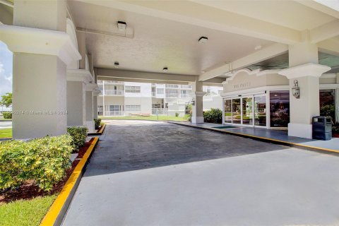 Copropriété à vendre à Aventura, Floride: 3 chambres, 145.39 m2 № 1316338 - photo 21