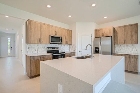 Casa en venta en Jensen Beach, Florida, 4 dormitorios, 169.83 m2 № 1100141 - foto 11