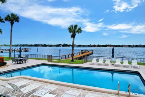 Copropriété à vendre à Lantana, Floride: 2 chambres, 125.51 m2 № 1100085 - photo 8