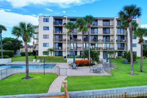 Condominio en venta en Lantana, Florida, 2 dormitorios, 125.51 m2 № 1100085 - foto 4