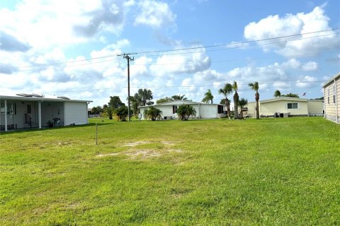 Terreno en venta en North Port, Florida № 1311532 - foto 4