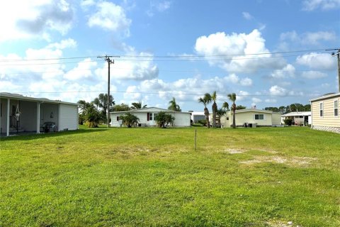 Terreno en venta en North Port, Florida № 1311532 - foto 3