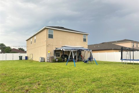 Villa ou maison à louer à St. Lucie, Floride: 6 chambres, 240.25 m2 № 1365573 - photo 16