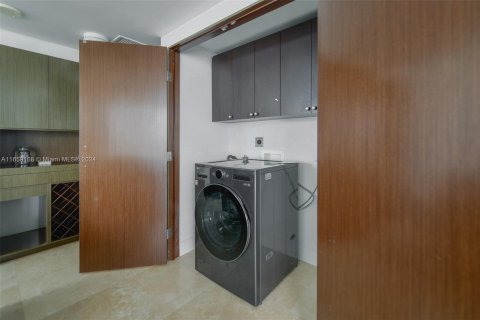 Condominio en venta en Miami, Florida, 2 dormitorios, 114.92 m2 № 1365529 - foto 17