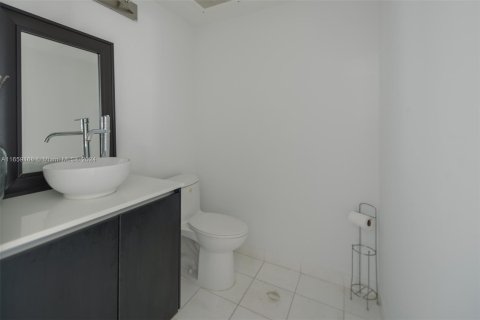 Condominio en venta en Miami, Florida, 2 dormitorios, 114.92 m2 № 1365529 - foto 9