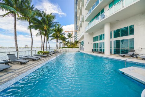 Copropriété à vendre à Miami, Floride: 2 chambres, 114.92 m2 № 1365529 - photo 24