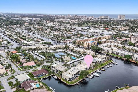 Condominio en venta en Pompano Beach, Florida, 2 dormitorios, 108.7 m2 № 1182515 - foto 7