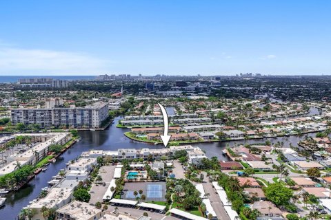 Condominio en venta en Pompano Beach, Florida, 2 dormitorios, 108.7 m2 № 1182515 - foto 14