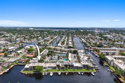 Copropriété à vendre à Pompano Beach, Floride: 2 chambres, 108.7 m2 № 1182515 - photo 27