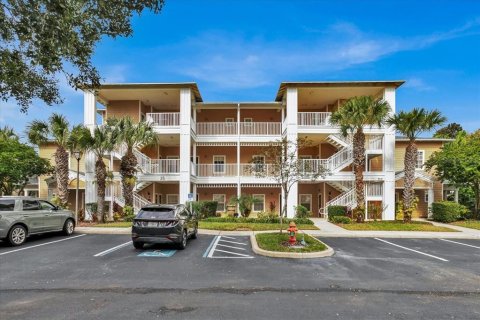 Copropriété à vendre à Davenport, Floride: 2 chambres, 108.97 m2 № 977298 - photo 1