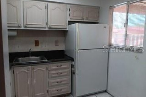Condominio en venta en Orlando, Florida, 1 dormitorio, 62.43 m2 № 814264 - foto 3