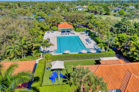 Villa ou maison à vendre à West Palm Beach, Floride: 4 chambres, 304.16 m2 № 1152189 - photo 3