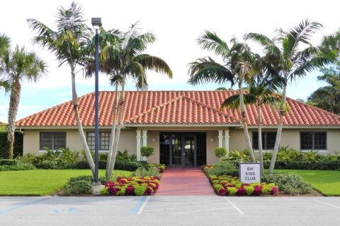 Villa ou maison à vendre à West Palm Beach, Floride: 4 chambres, 304.16 m2 № 1152189 - photo 2