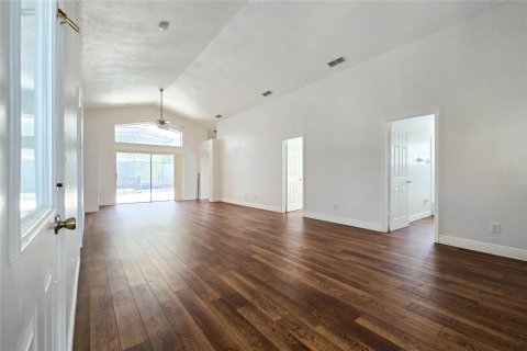 Villa ou maison à vendre à Kissimmee, Floride: 5 chambres, 165.18 m2 № 1383399 - photo 6