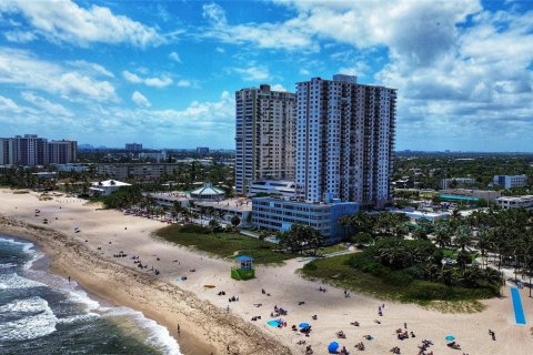 Condo in Pompano Beach, Florida, 1 bedroom  № 1104721 - photo 5