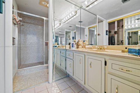 Copropriété à vendre à Pembroke Pines, Floride: 2 chambres, 104.05 m2 № 1102698 - photo 21