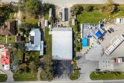 Купить коммерческую недвижимость в Лабель, Флорида № 963417 - фото 26