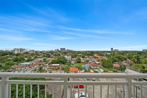 Condo in Miami, Florida, 2 bedrooms  № 1269578 - photo 19