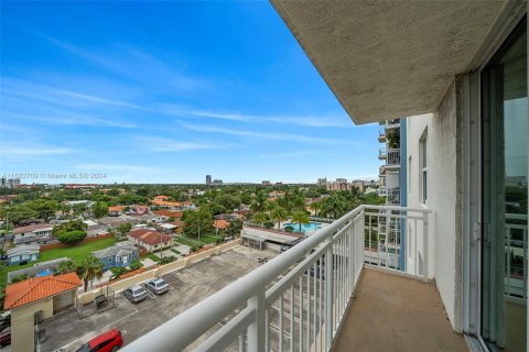 Copropriété à vendre à Miami, Floride: 2 chambres, 97.73 m2 № 1269578 - photo 17