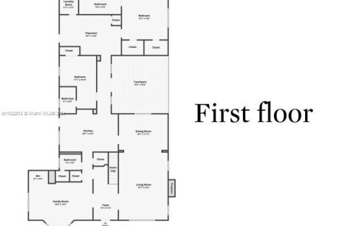 House in Miami Beach, Florida 5 bedrooms, 353.03 sq.m. № 1269500 - photo 27