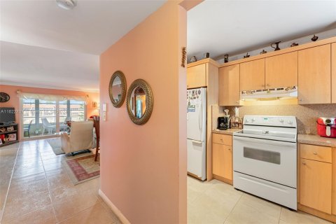 Condominio en venta en Sunrise, Florida, 2 dormitorios, 78.97 m2 № 1269577 - foto 5