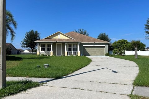 Villa ou maison à vendre à Orlando, Floride: 4 chambres, 206.34 m2 № 1373612 - photo 1