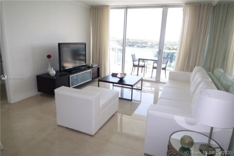 Condominio en alquiler en Miami Beach, Florida, 2 dormitorios, 95.69 m2 № 4649 - foto 5