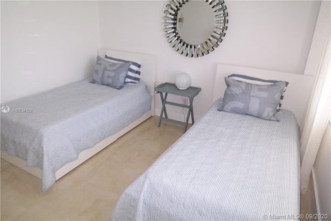 Copropriété à louer à Miami Beach, Floride: 2 chambres, 95.69 m2 № 4649 - photo 15