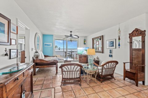 Condo in North Palm Beach, Florida, 2 bedrooms  № 1183705 - photo 22