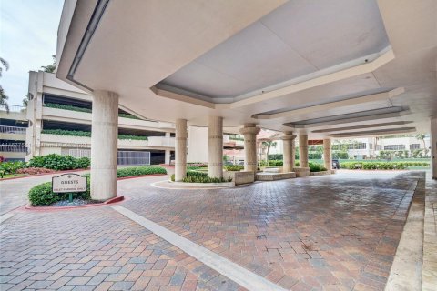 Condo in Aventura, Florida, 2 bedrooms in LANDMARK  № 1406317 - photo 13